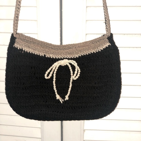 Chateau Handbags - Chateau Vintage Crochet Black and Tan small Purse